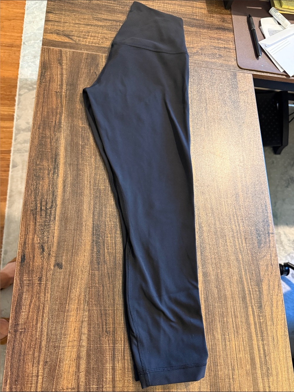 lululemon Black Yoga Pants size 6